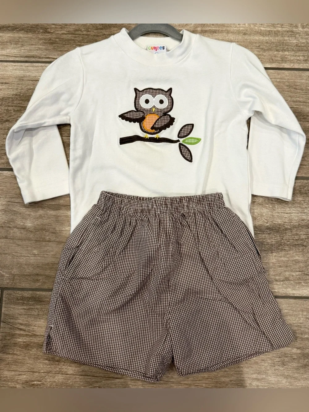 Owl embroidery Outfit brown white gringham shorts Sz 4